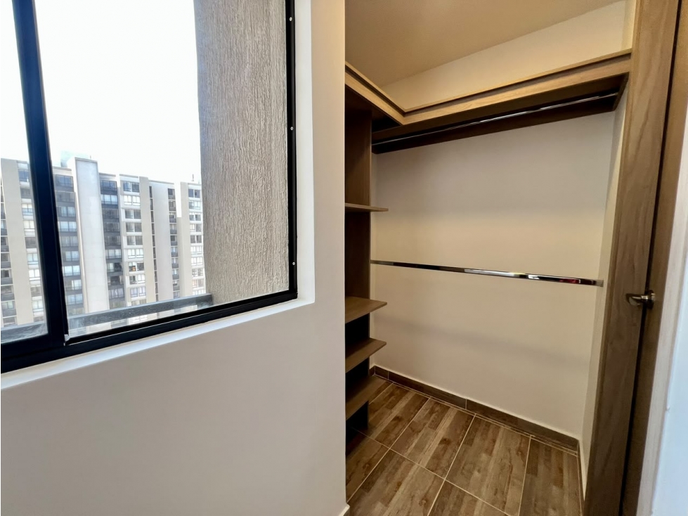 APARTAMENTO EN ARRIENDO MALLORQUIN - CONJ FIDANO — foto 6
