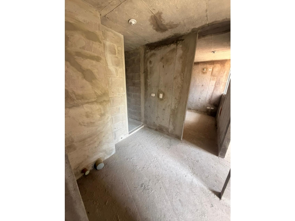 APARTAMENTO EN OBRA GRIS PARA REMOLEDAR EN CARIBE VERDE — foto 4
