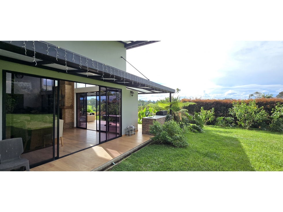 Venta hermosa casa campestre, El Carmen de Viboral, sector Quirama. — foto 2