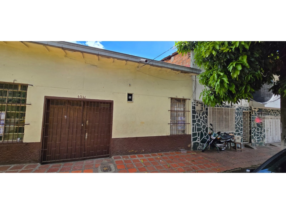 Se vende casa en Medellín, Barrio Los Ángeles. — foto 2