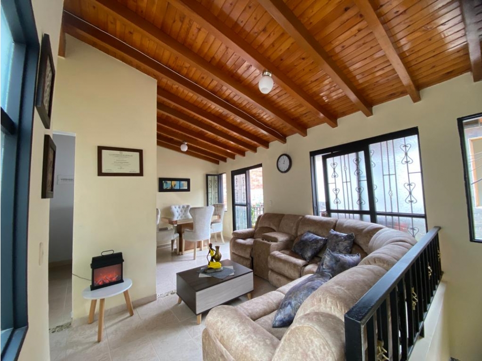 Se vende casa ubicada en el municipio de La Ceja Antioquia. — foto 2