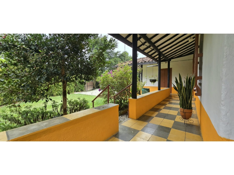 Casa campestre ubicada en el municipio de La Ceja, Antioquia. - 3