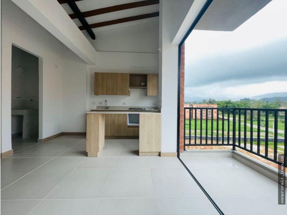 Se vende apartamento ubicado en el municipio de La Ceja Antioquia.