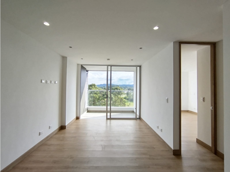 Se arrienda apartamento ubicado en el municipio de Rionegro Antioquia. — foto 2