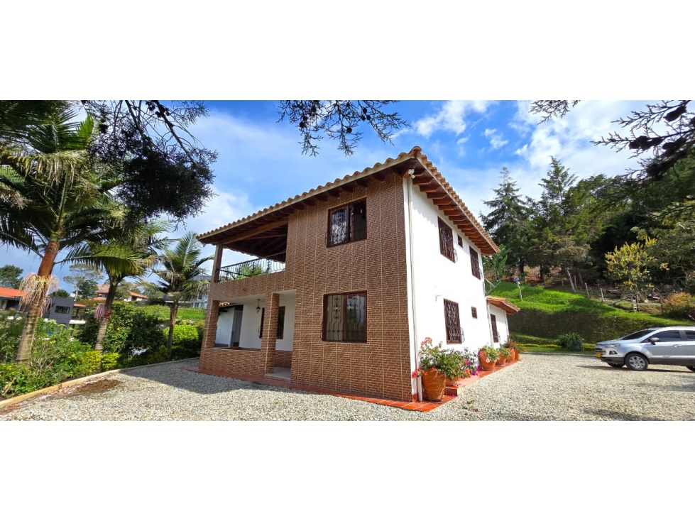 Casa campestre ubicada en el municipio de Rionegro Antioquia.