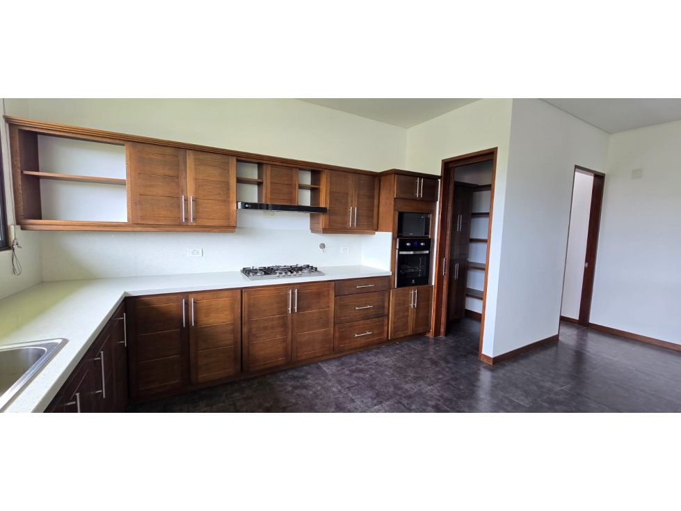 Casa campestre ubicada en el Municipio de El Carmen de Viboral — foto 4