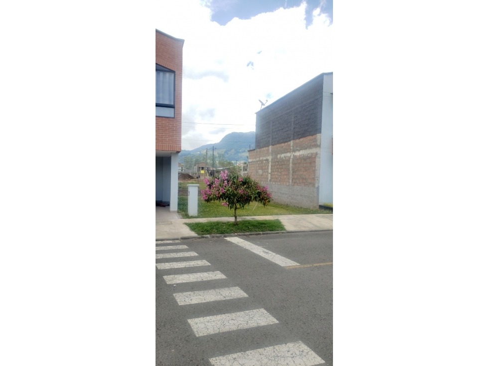 Lote ubicado en el municipio de La Ceja Antioquia. — foto 3