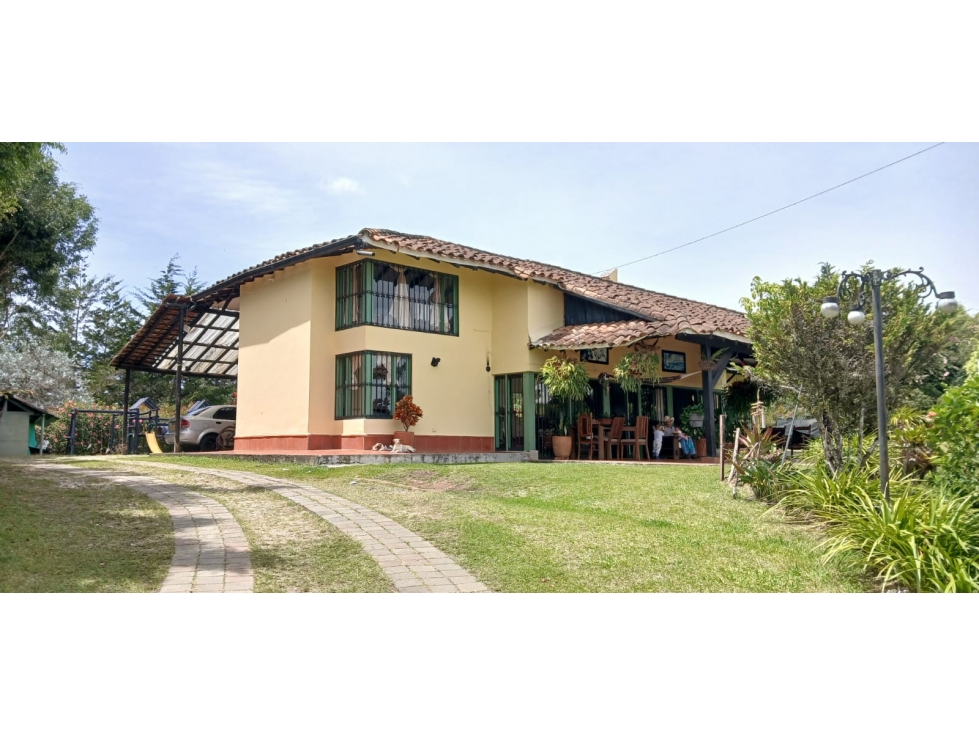 Casa campestre en el municipio de El Carmen de Viboral Antioquia.