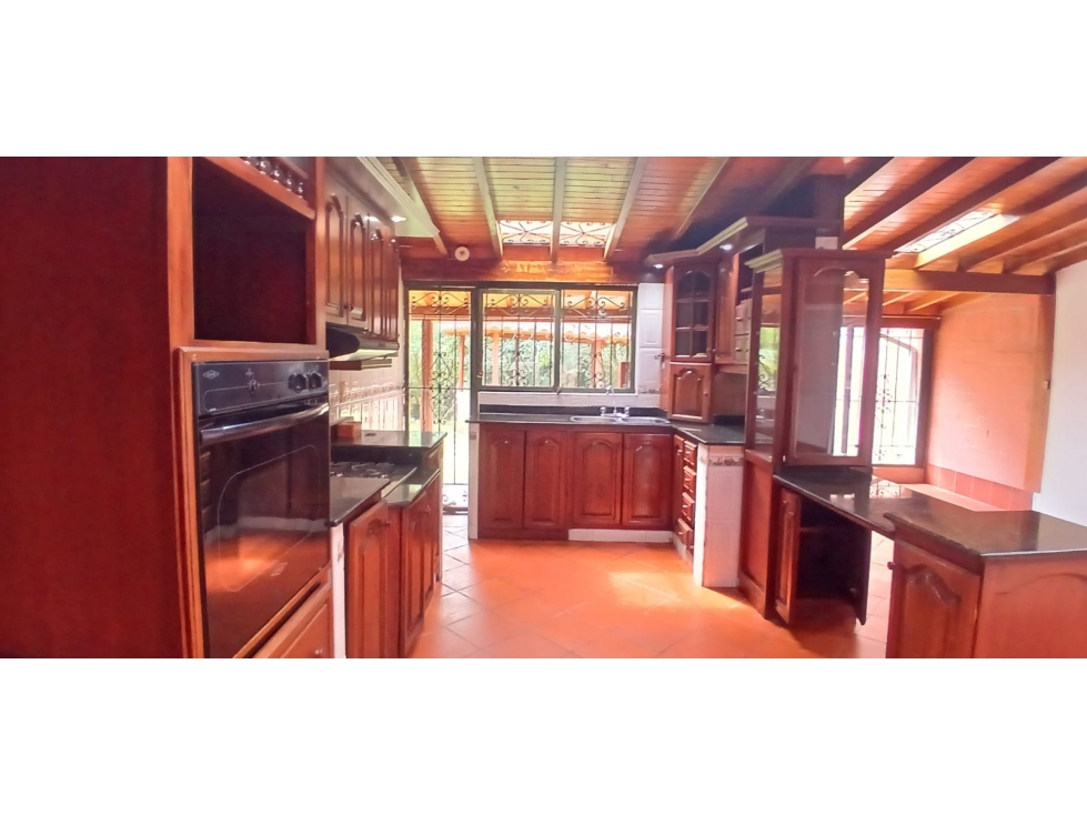 Se vende casa campestre ubicada en el municipio de Rionegro Antioquia. — foto 3