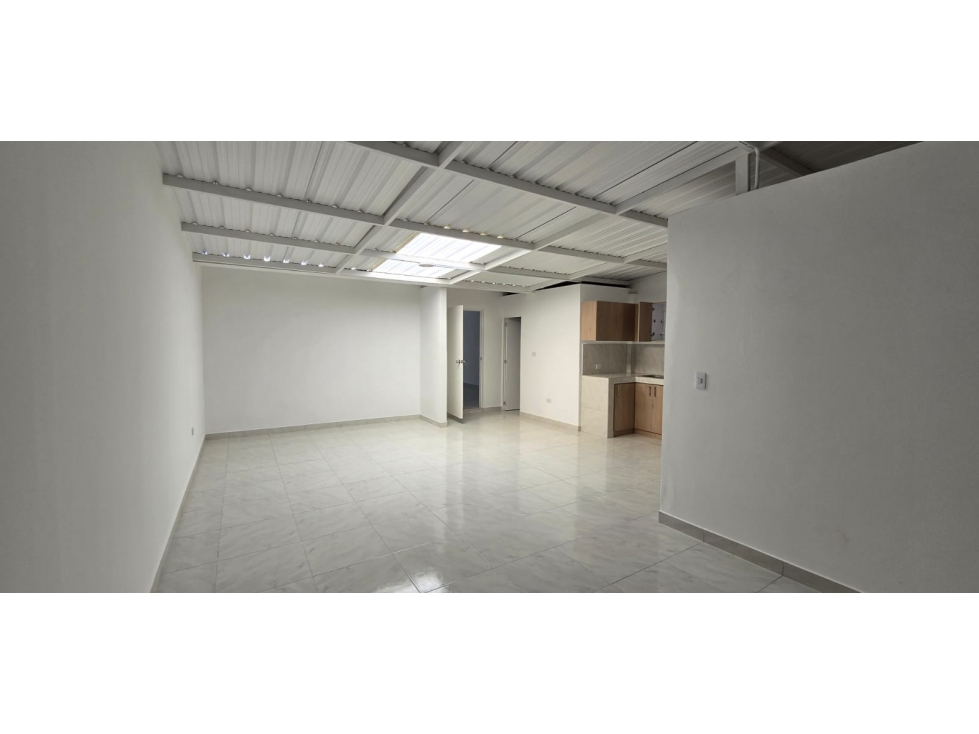 Se arrienda local Comercial + Apartaestudio Incluido, en La Unión - 3