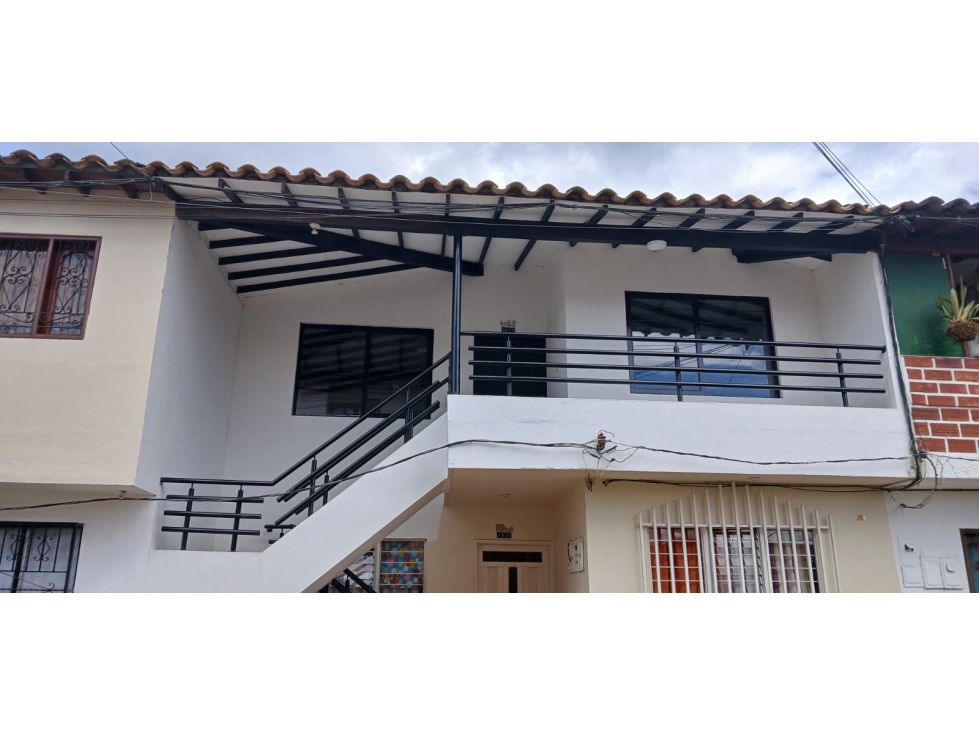 Se vende casa ubicada en el municipio de La Ceja Antioquia.
