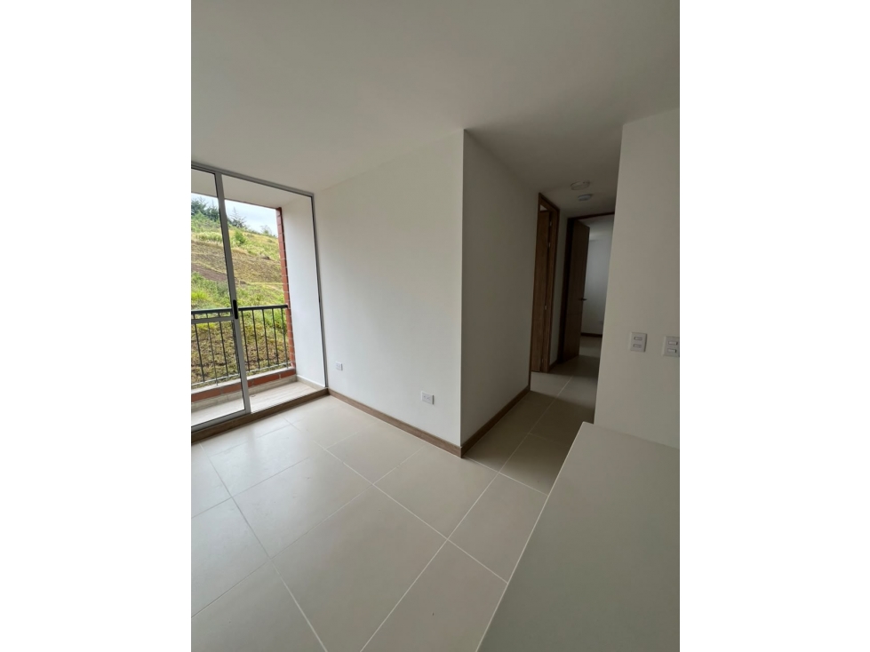 Se arrienda apartamento ubicado en el municipio de La Ceja Antioquia. — foto 2
