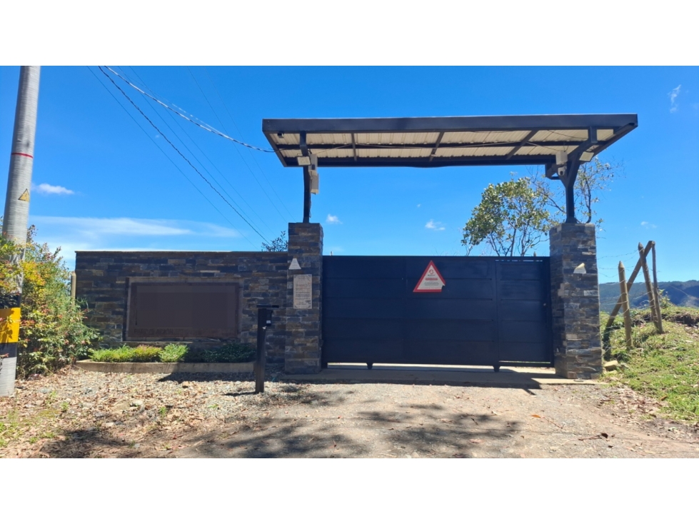 Se vende lote en el municipio de San Vicente de Ferrer Antioquia.