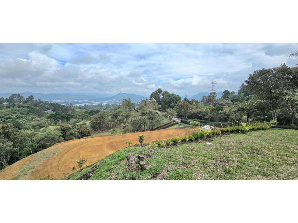 Lote ubicado en la vereda las lomitas, municipio de La Ceja, Antioquia