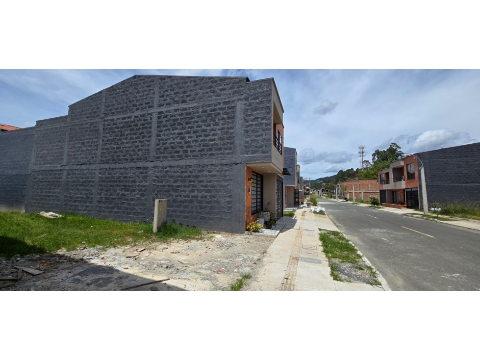 Se vende lote ubicado en el municipio de La Ceja, Antioquia. — foto 4
