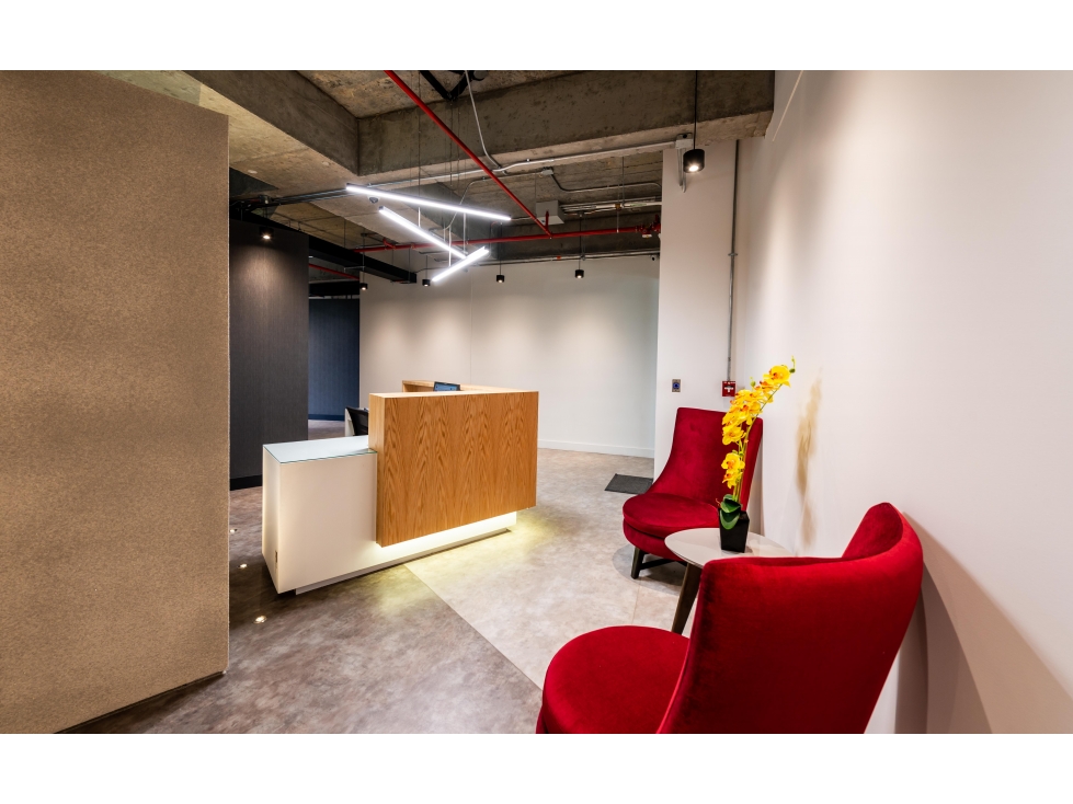 Se vende Magnifica Oficina Calle 26