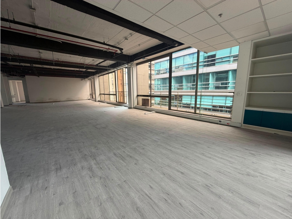 Se vende o se arrienda oficinas en chico - 3