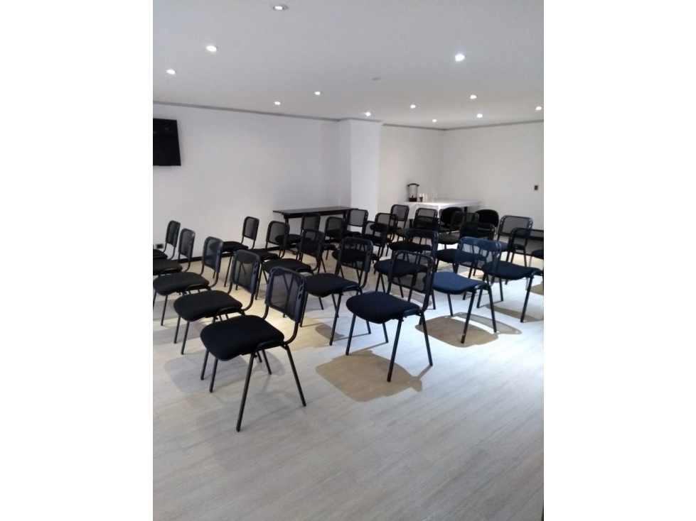 Se vende Oficina Rentando Cra 15 — foto 2