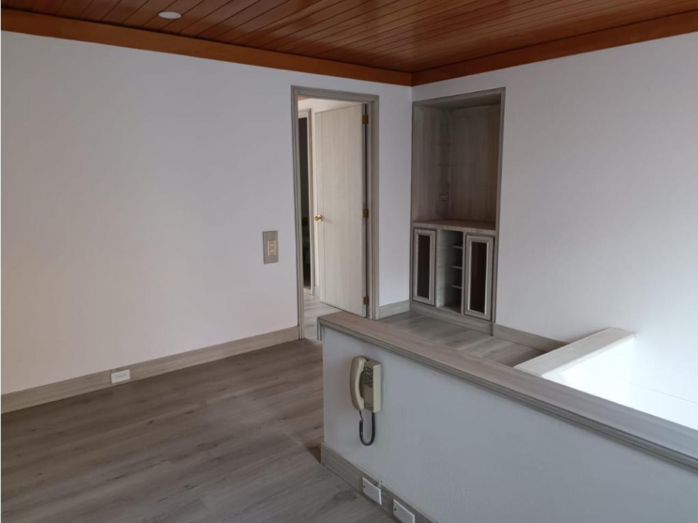 Vendo Apartamento Tripex Bosque de Pinos — foto 5
