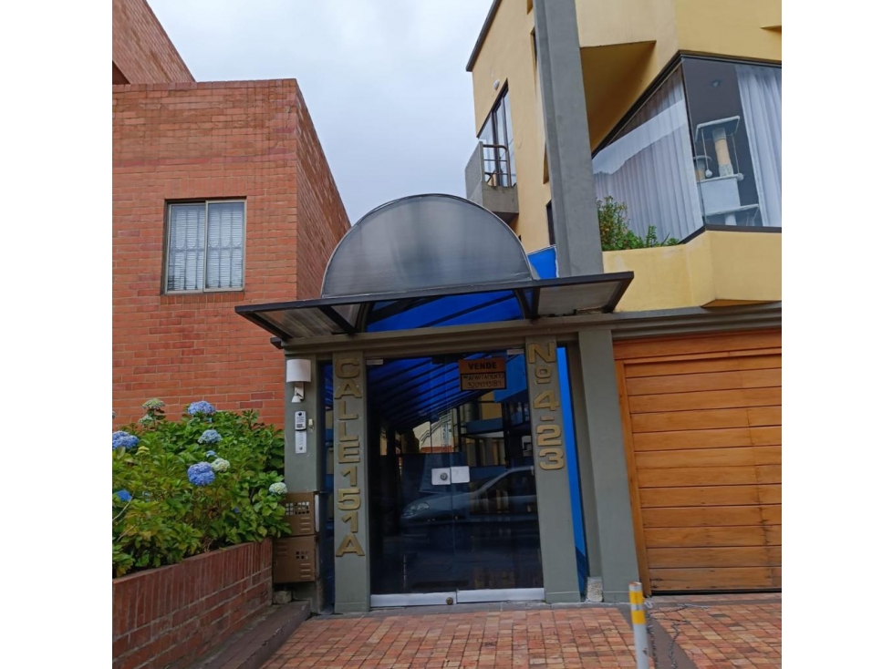 Vendo Apartamento Tripex Bosque de Pinos — foto 2