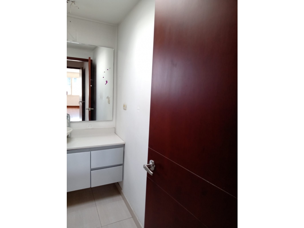 PENTHOUSE EN VENTA CHICO - EXCELENTE PRECIO PARA REMODELAR — foto 4