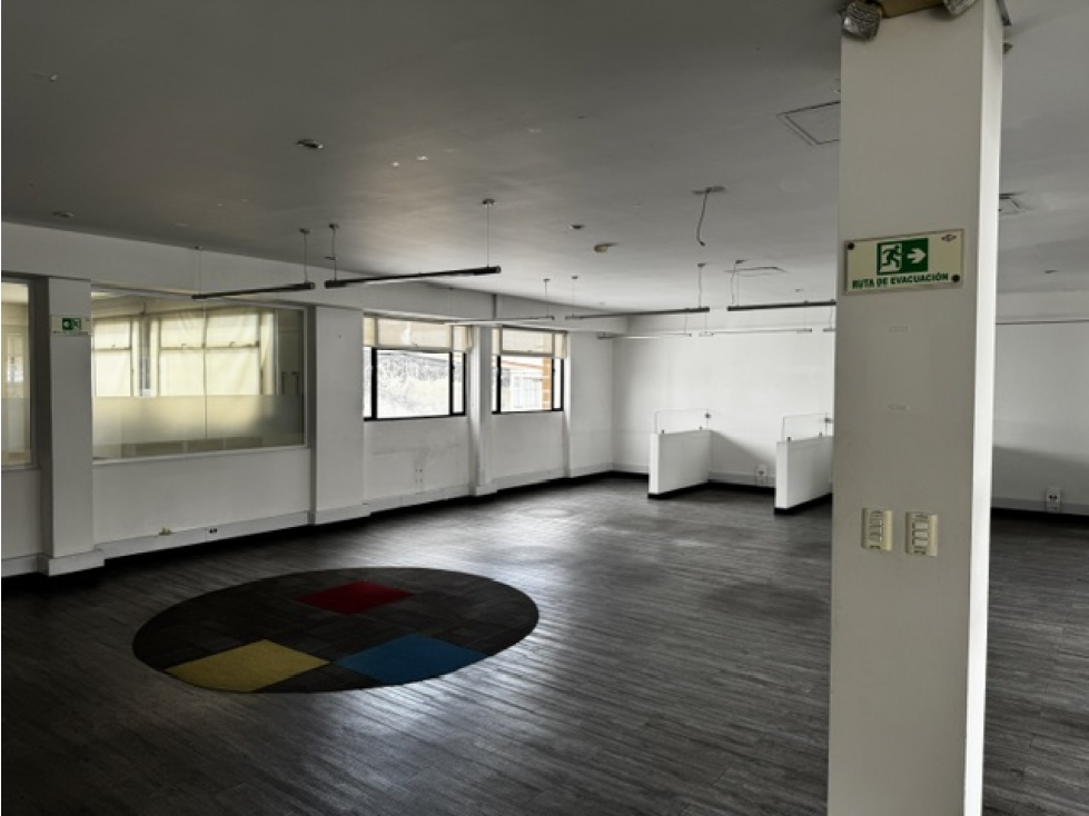 Vendo arriendo edificio alcazares — foto 4