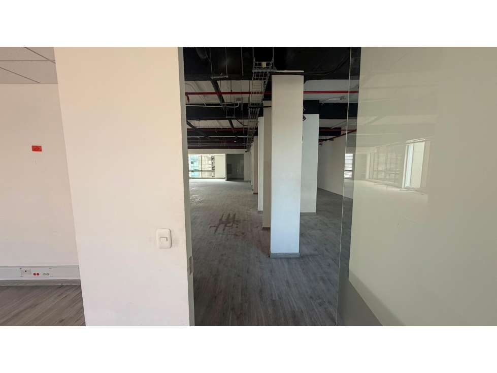Se vende o se arrienda oficinas en chico - 5