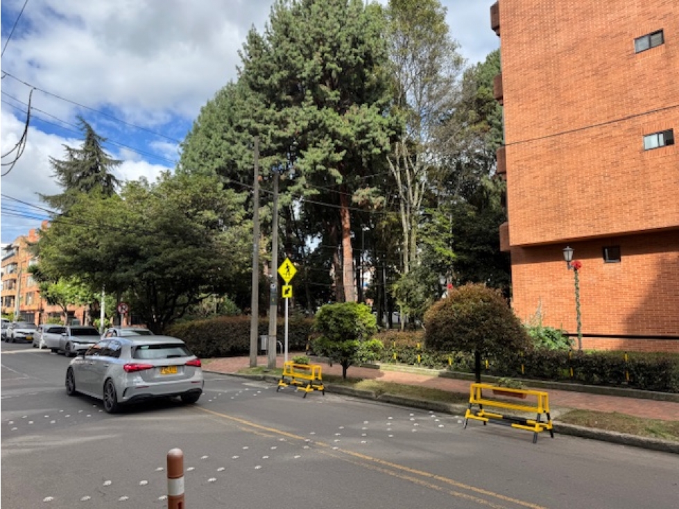 Vendo Apto Chico Navarra — foto 6