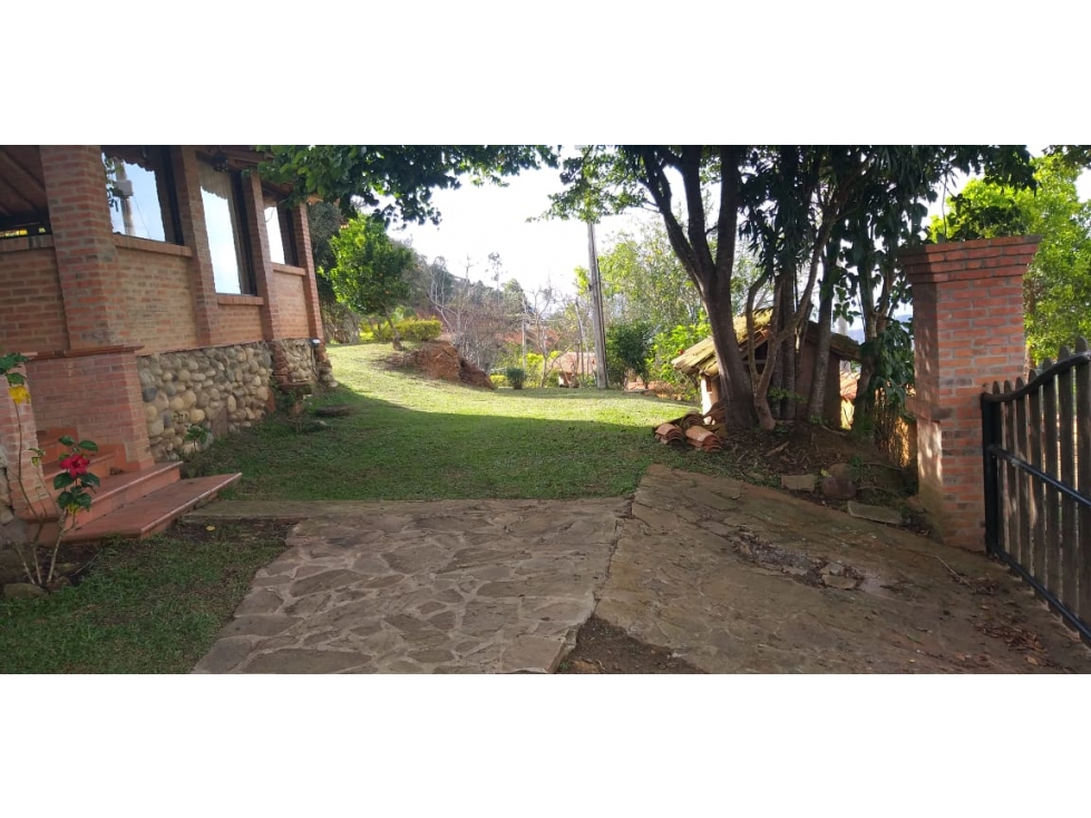 VENTA PERMUTA CASA CAMPESTRE MESA DE LOS SANTOS SANTANDER COD:323 - 6