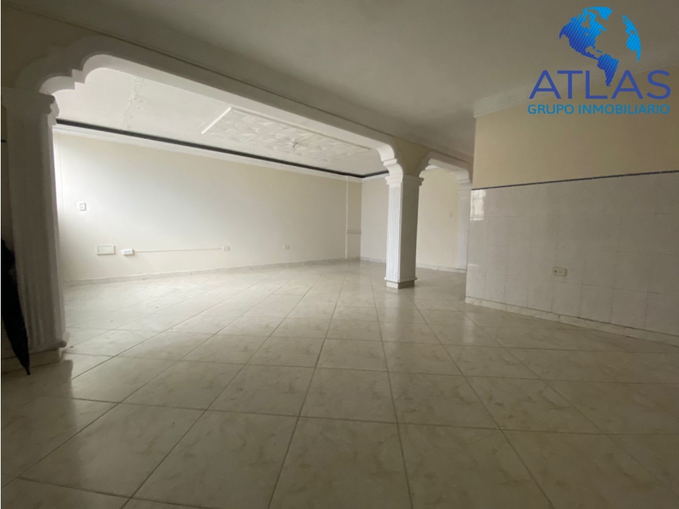 ARRIENDO CASA LOCAL COMERCIAL DE DOS PISOS EN FLORIDABLANCA COD: 1045 - 5