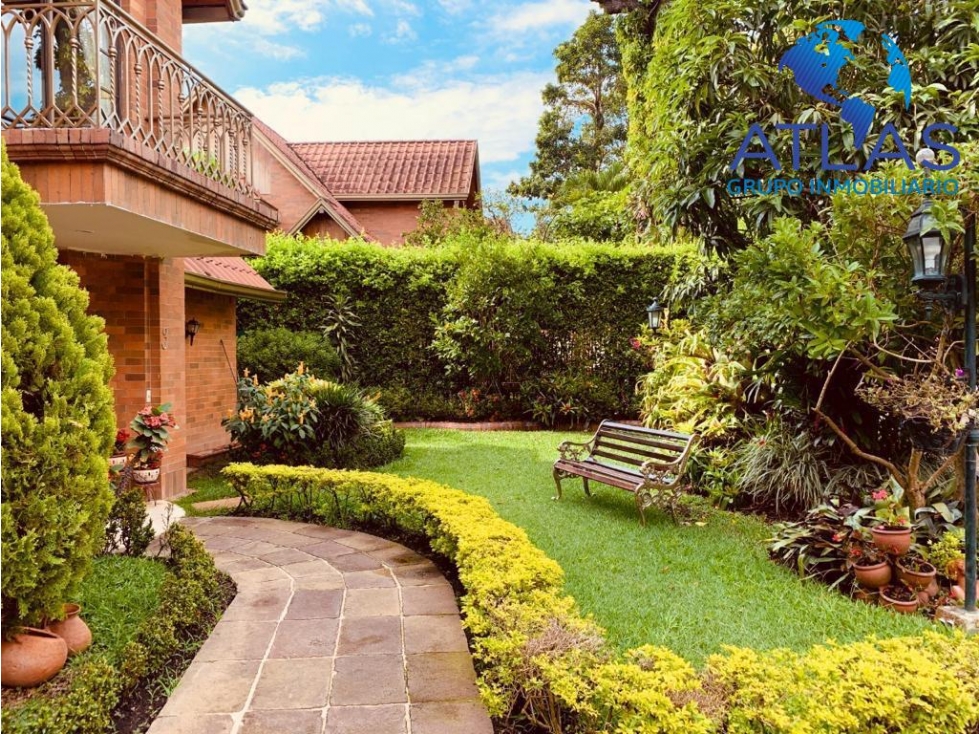 VENTA DE CASA EN LAGOS DEL CACIQUE COD:1002 - 4