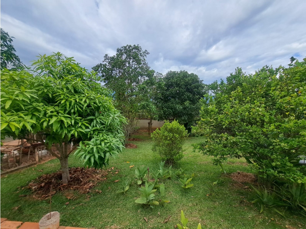 VENTA CASA CAMPESTRE RUITOQUE ALTO TRES ESQUINAS COD:1327 - 2