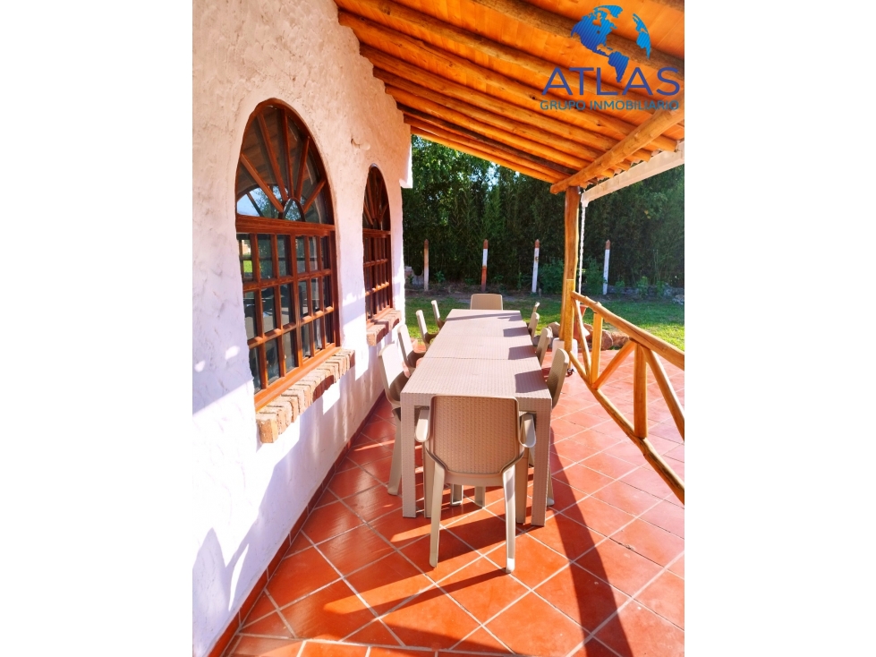VENTA DE CASA CAMPESTRE EN LA MESA DE LOS SANTOS: COD:722 - 6