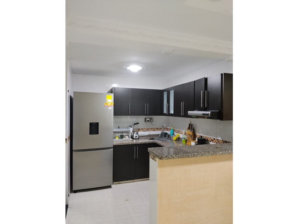 VENTA CASA BARRIO PROVENZA BUCARAMANGA COD:1319 - 2