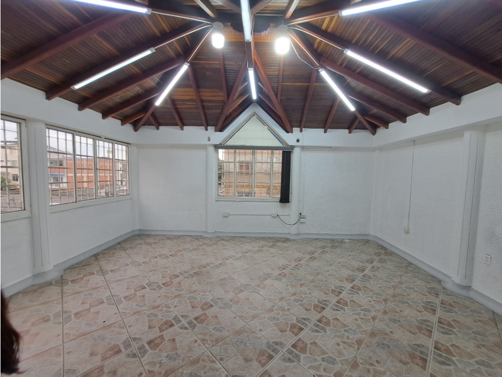 VENPERMUTA CASA COMERCIAL EMPRESA LA VICTORIA BUCARAMANGA COD:1183 — foto 4