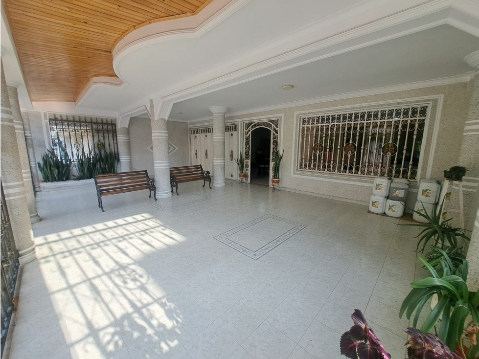 VENTA PERMUTA CASA GRANDE EN PROVENZA BUCARAMANGA COD:1210