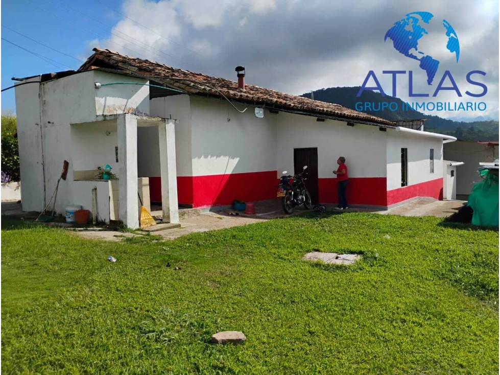 VENTA DE CASA CAMPESTRE EN LEBRIJA SANTANDER COD:749 - 1