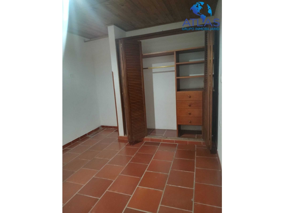 VENTA CASA CASCO URBANO DE FLORIDABLANCA COD:1012 - 4
