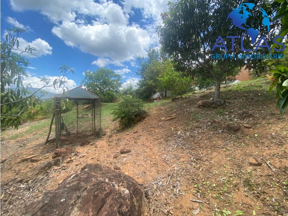VENTA CASA CAMPESTRE RUITOQUE BAJO COD:1024 - 5