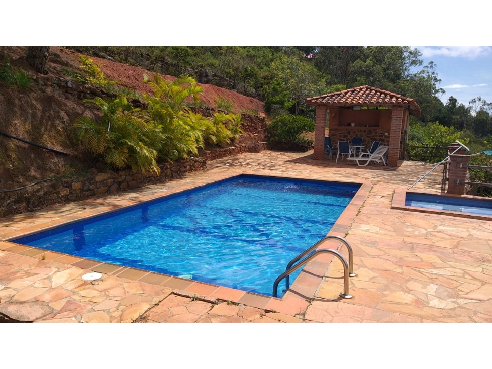 VENTA PERMUTA CASA CAMPESTRE MESA DE LOS SANTOS SANTANDER COD:323 - 2