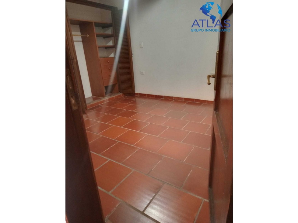 VENTA CASA CASCO URBANO DE FLORIDABLANCA COD:1012 - 6