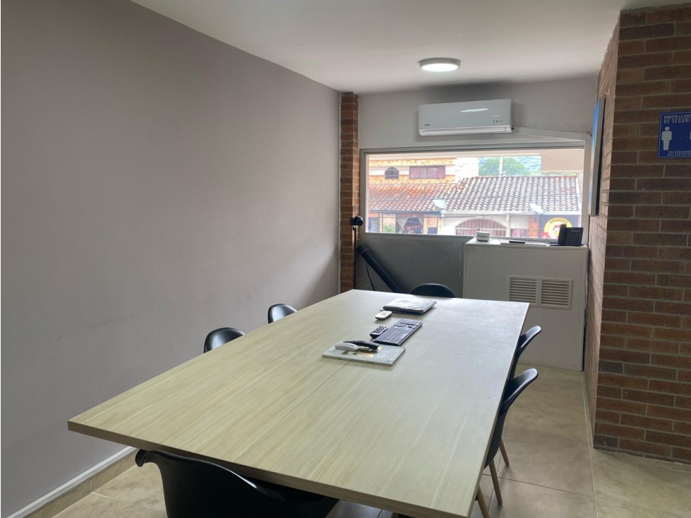 ARRIENDO OFICINA AMOBLADA EN FLORIDABLANCA COD:474 - 4