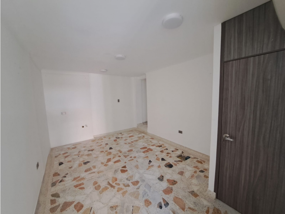 VENTA DE CASA REMODELADA BARRIO PROVENZA BUCARAMANGA COD: 1129 — foto 6
