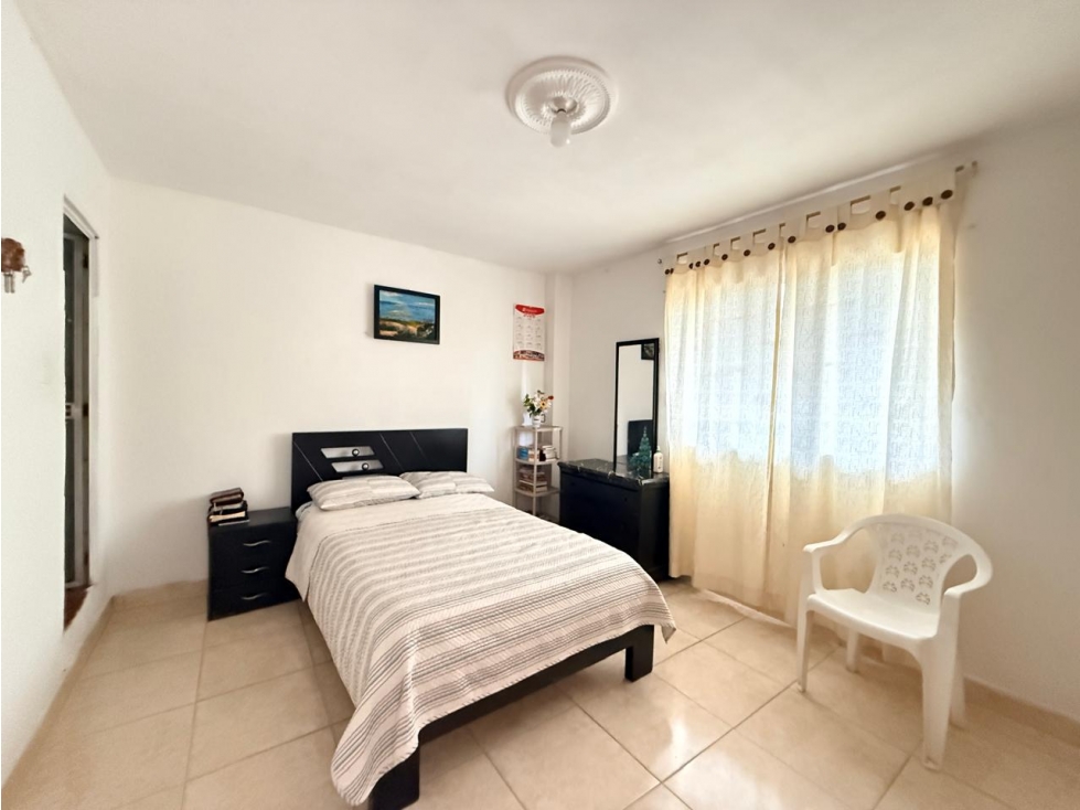 OPORTUNIDAD VENTA APTO DE 2 PISOS CON TERRAZA BARRIO CALDAS COD:1238 — foto 5