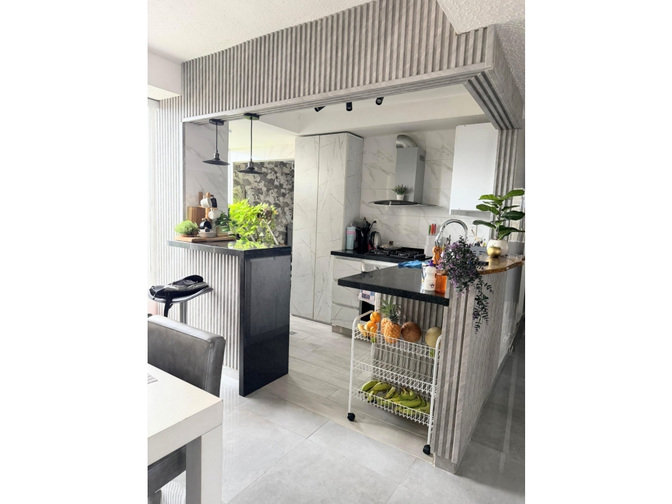 VENTA APARTAMENTO PENTHOUSE REAL DE MINAS CONJUNTO CERRADO COD:1318