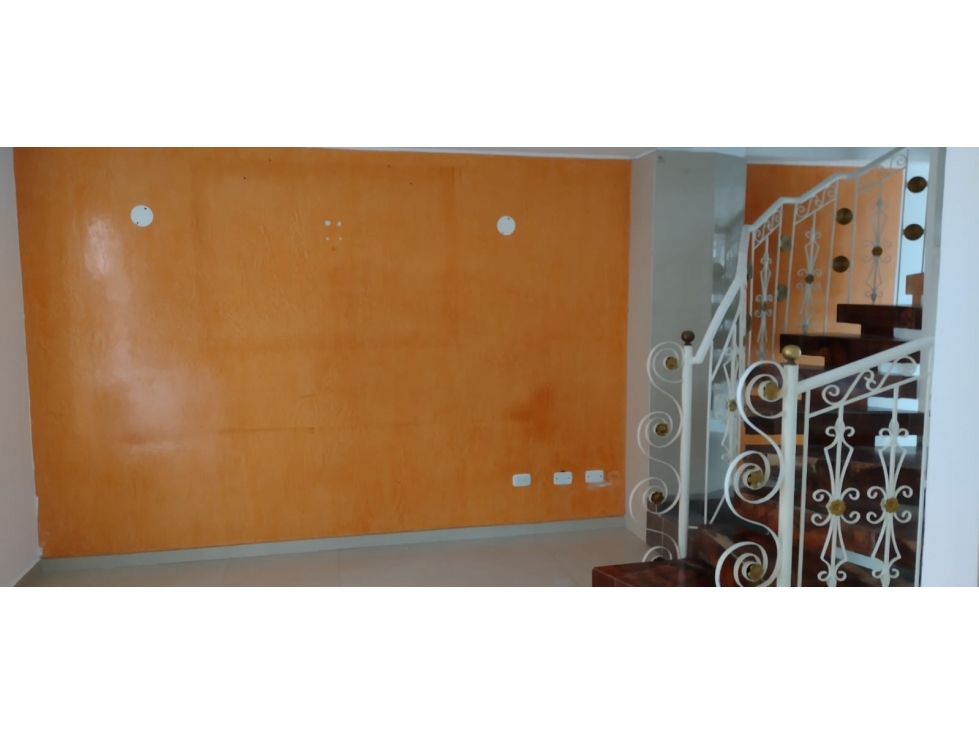 VENTA CASA REAL DE MINAS DE 4 PISOS BUCARAMANGA COD:1352 - 5