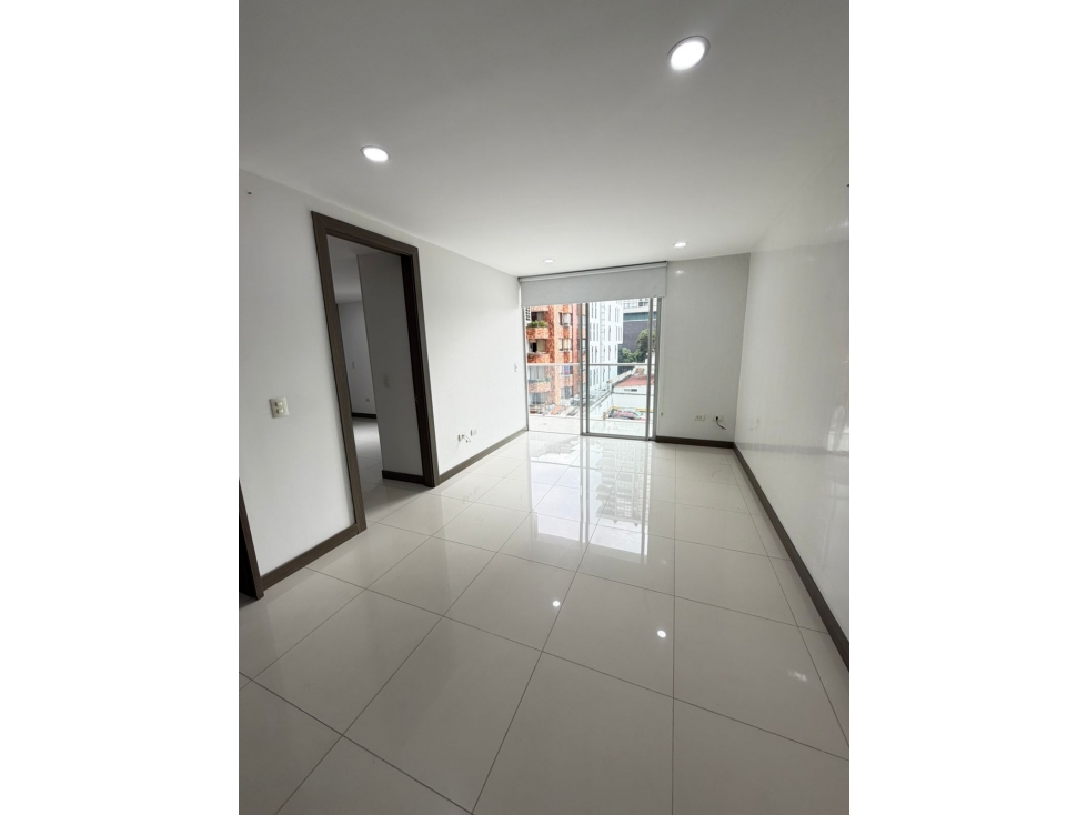 VENTA APARTAMENTO EDIFICIO SOTOMAYOR BUCARAMANGA COD:1329 - 6