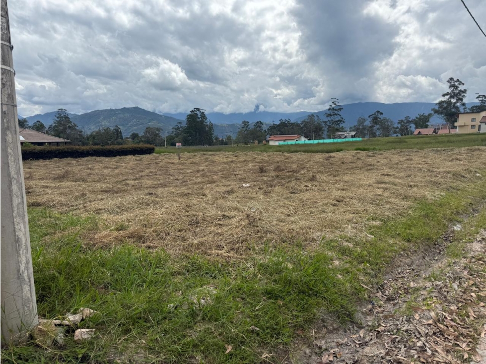 VENTA DE LOTE MADRIGAL MESA DE LOS SANTOS COD:1072 - 5
