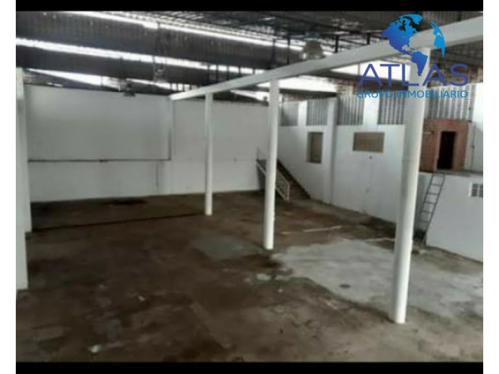 VENTA BODEGA BARRIO COMUNEROS / BUCARAMANGA COD: 557 - 5