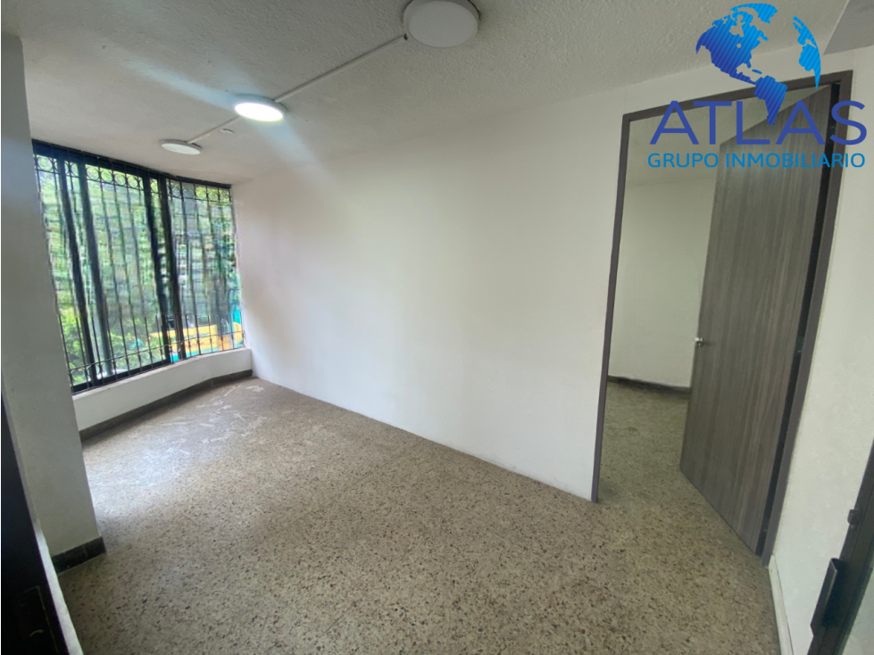 ARRIENDO LOCAL CARRERA 33 COD: 866 - 3